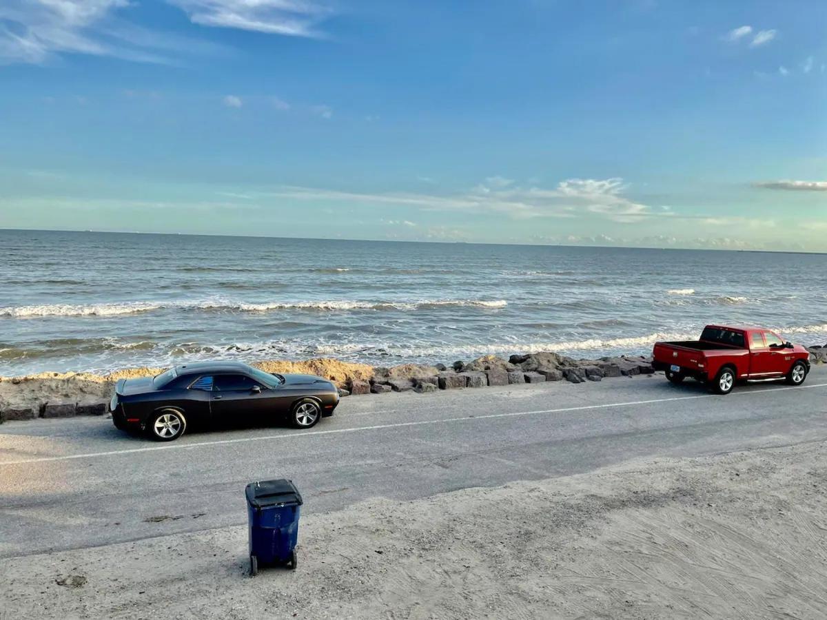 Oceanfront 2br W Sunsets Views Comfy And Pet And Family Friendly Ferienhaus *