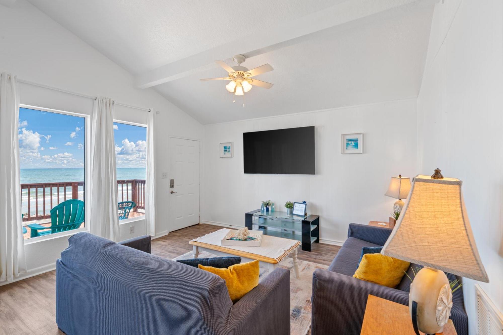 Oceanfront 2br W Sunsets Views Comfy And Pet And Family Friendly Ferienhaus