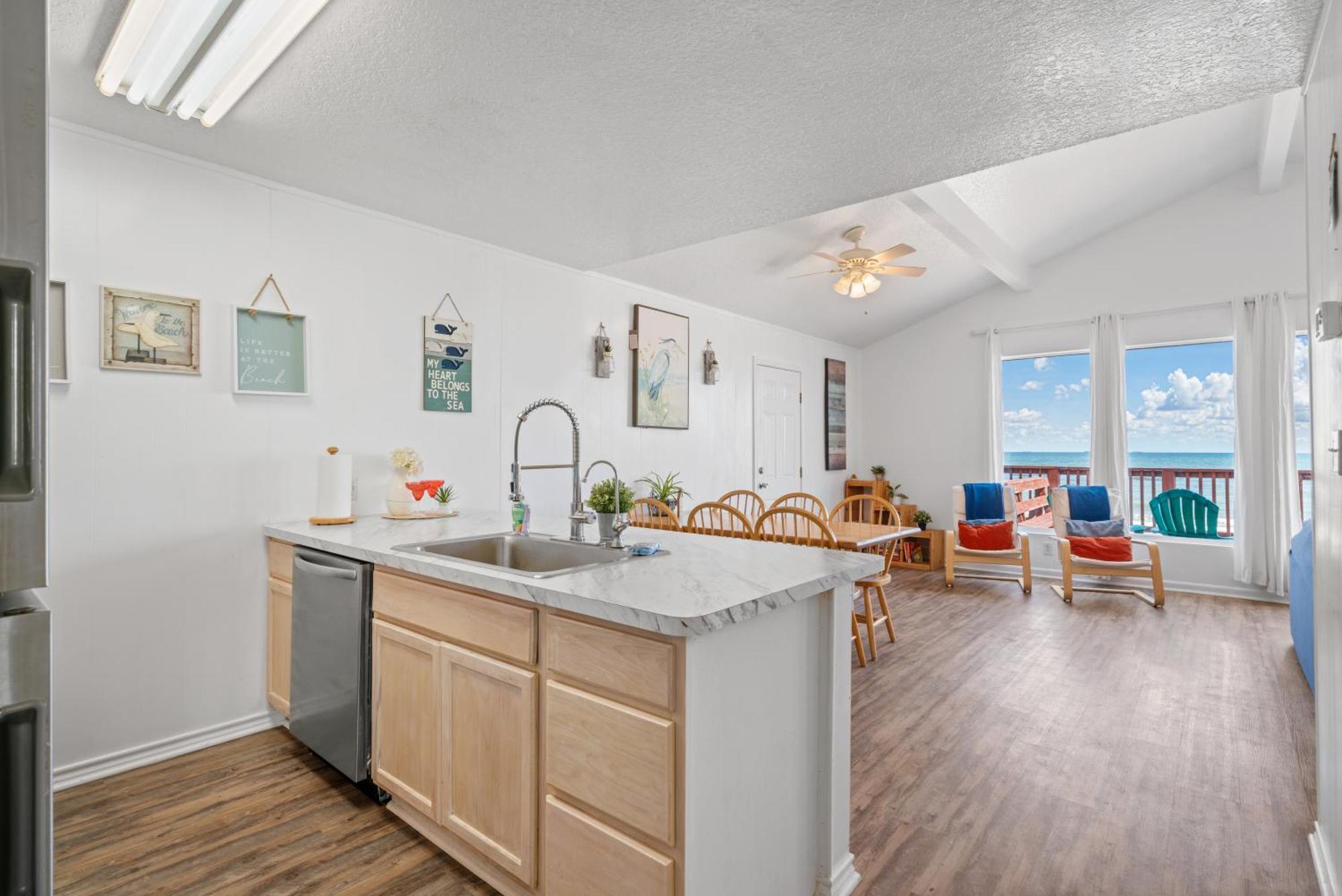 Ferienhaus Oceanfront 2br W Sunsets Views Comfy And Pet And Family Friendly